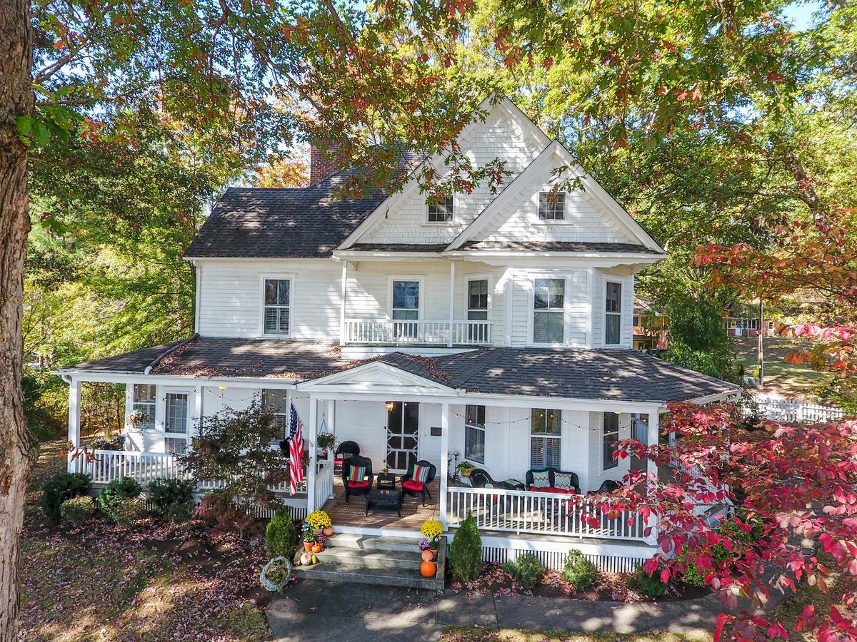 Oak Hill On Love Lane Bed And Breakfast Inn Waynesville Eksteriør bilde