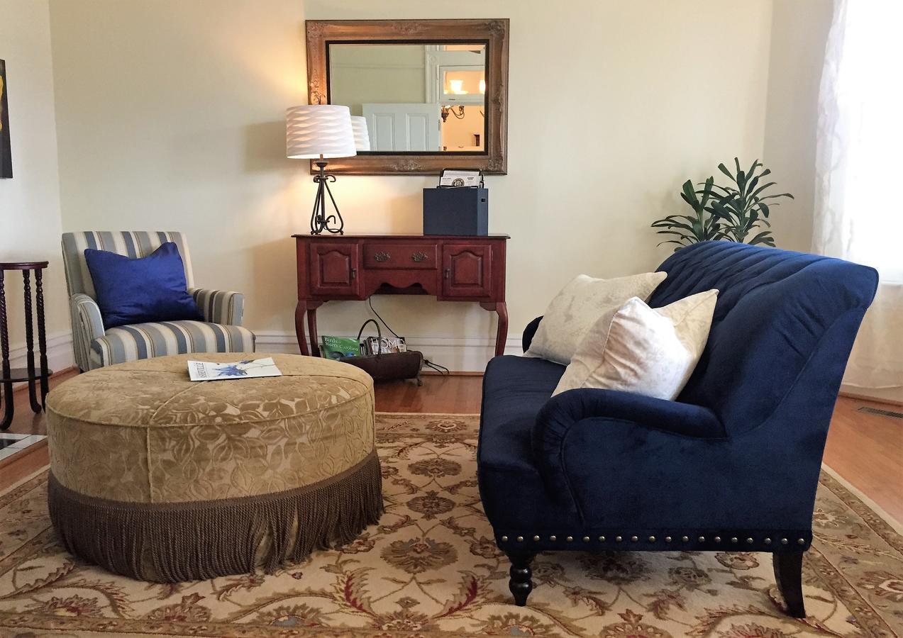 Oak Hill On Love Lane Bed And Breakfast Inn Waynesville Eksteriør bilde